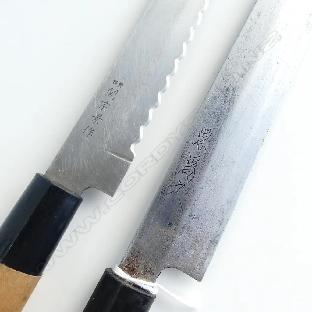 2 VINTAGE JAPANESE CHEFS KNIVES. SIGNED. LONGEST L.370mm for slicing sashimi Image 1++