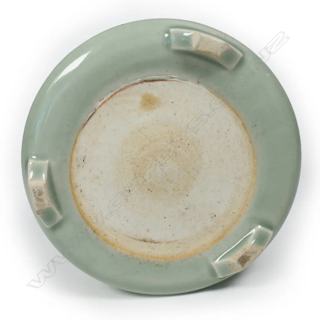 A Chinese celadon glaze incense burner, Image 1++