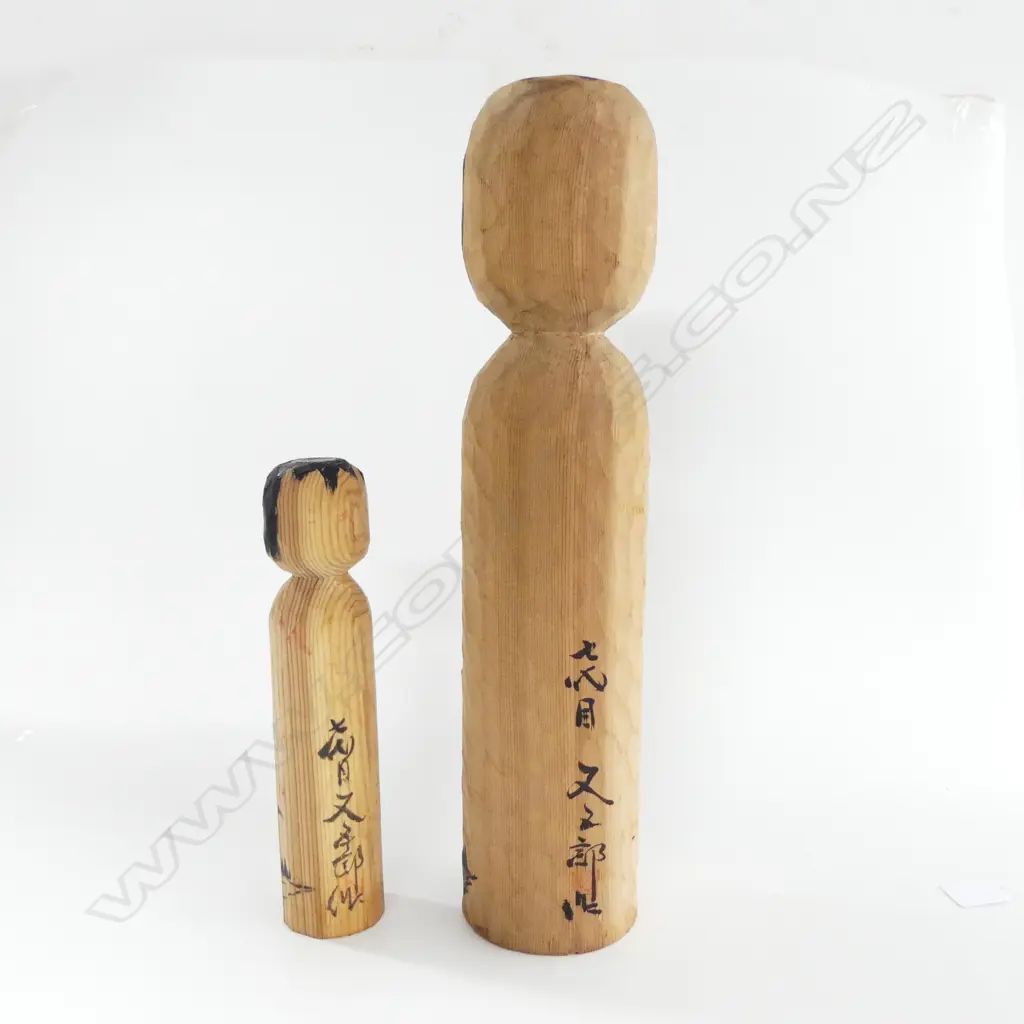 2 MIDCENTURY KOKESHI DOLLS H425 &245MM Image 1++