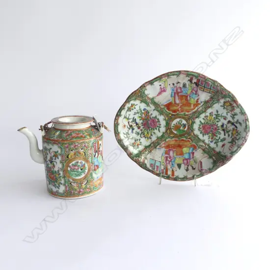 19thC Chinese Canton famille rose enamelled SHALLOW DISH (RIM CHIPS) 275mm AND A TEA POT