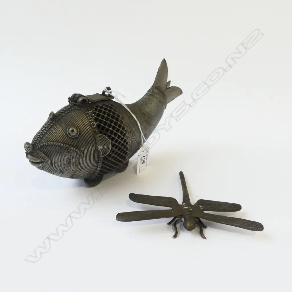 BRASS DRAGON FLY ORNAMENT & INDIAN STYLE FISH ORNAMENT Image 1++