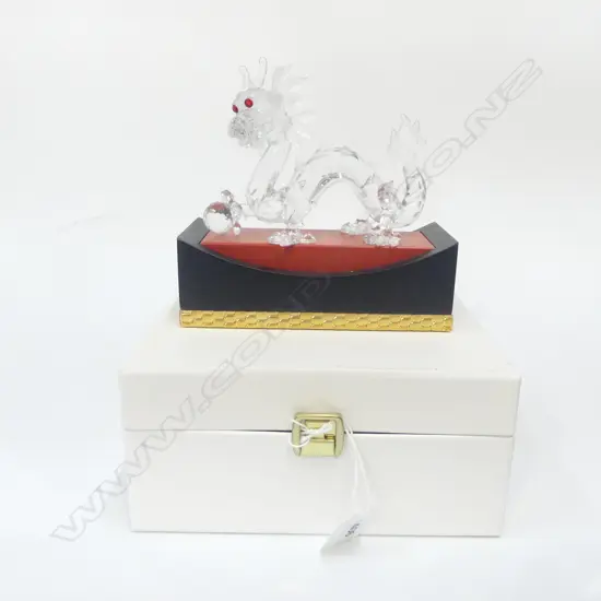 SWAROVSKI 'FABULOUS CREATURES' THE DRAGON, CASED & BOXED H.100mm