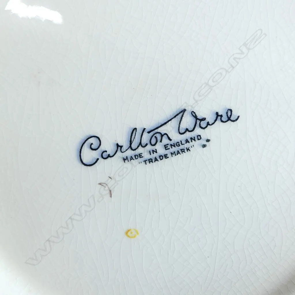 CARLTON WARE HERON & MAGICAL TREE BOWL 260mm dia Image 1++