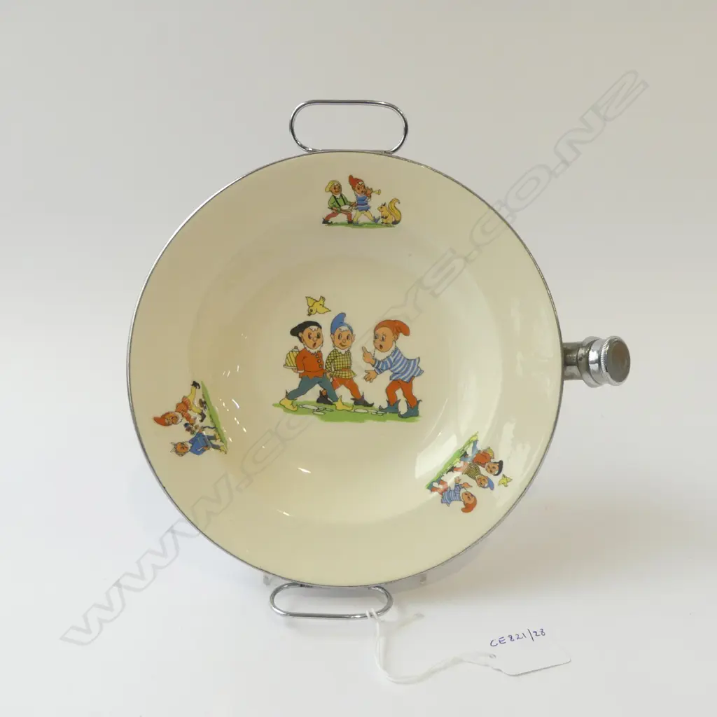 VINTAGE CHILDREN’S GNOMES WARMING BOWL HOLLAND, D.200MM Image 1++