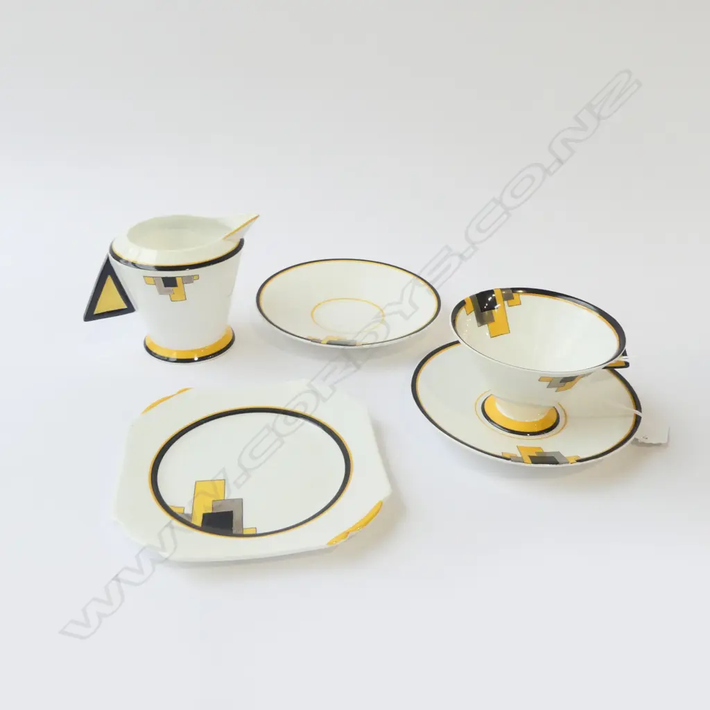 SHELLEY CHINA DECO CSP SPARE SAUCER & JUG Image 1++