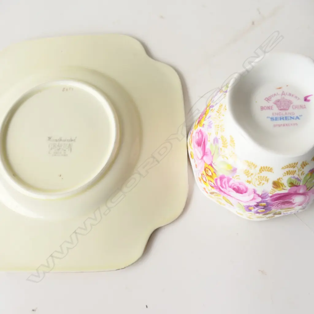 ROYAL ALBERT 'SERENA' TRIO & SANDWICH PLATE + 4 HANDPAINTED GRAFTON SM PLATES (8) Image 1++