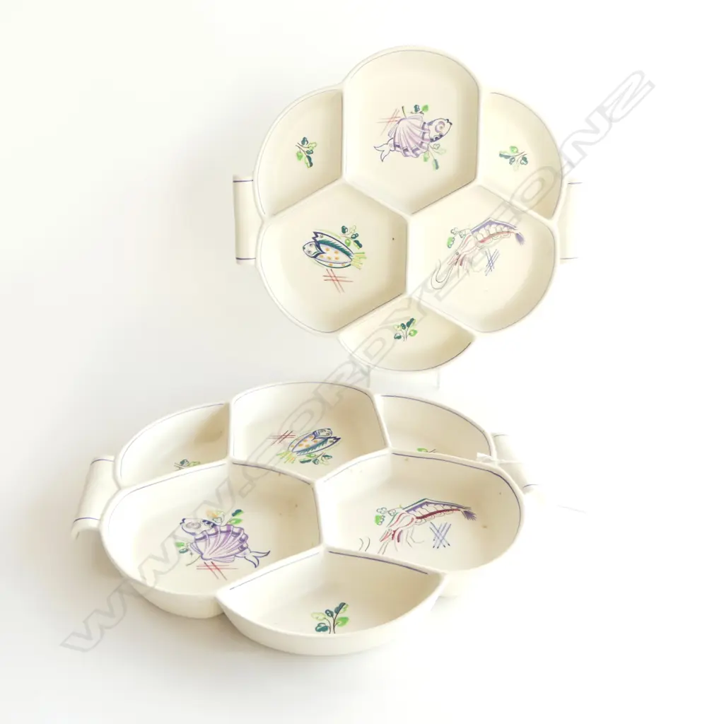 2 POOLE CHINA SEGMENTED SERVING DISHES DIA330MM Image 1++