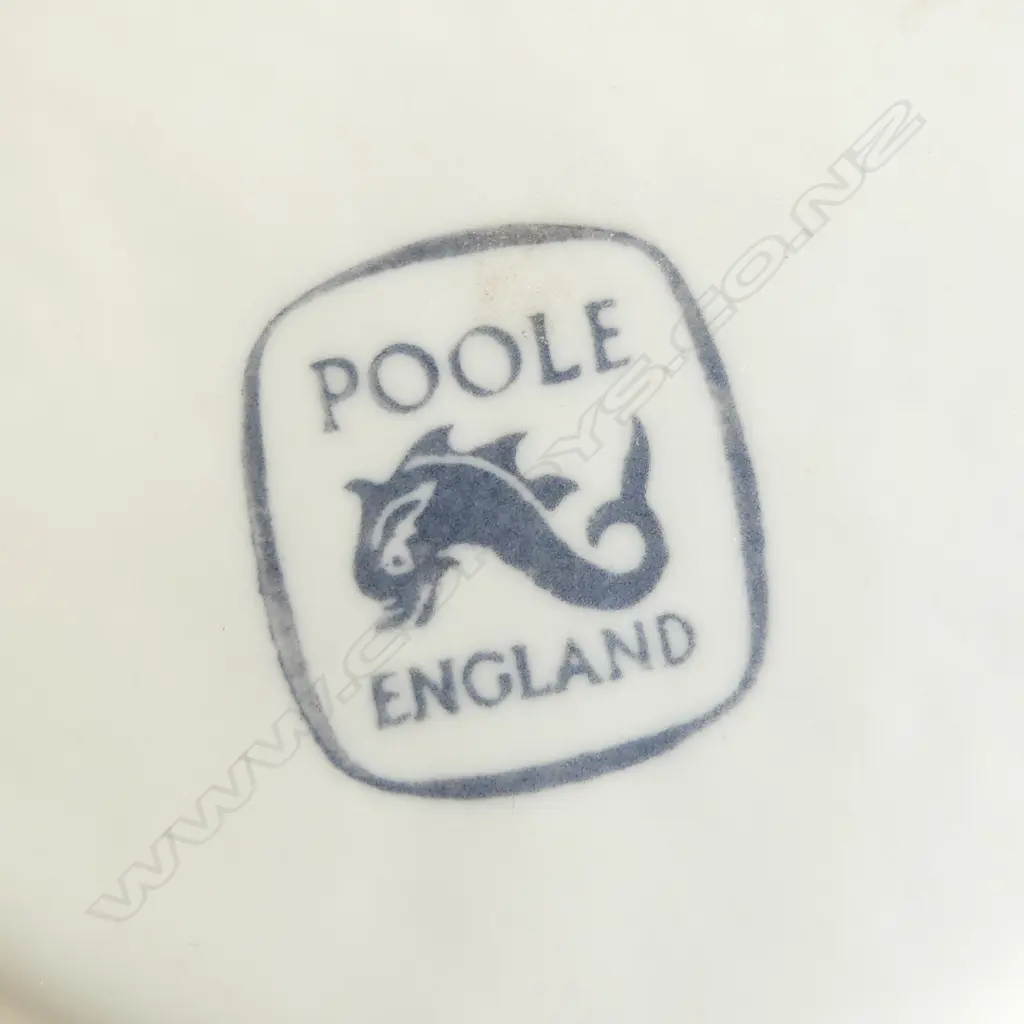 2 POOLE CHINA SEGMENTED SERVING DISHES DIA330MM Image 1++