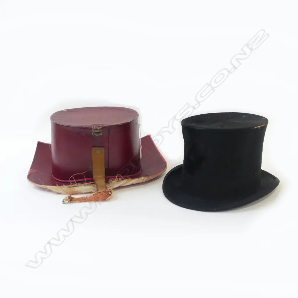 POSSIBLE SAMUEL MORTLOCK & SONS SILK TOP HAT IN BOX AF Image 1++