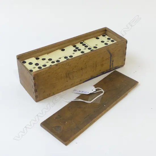 OLD EBONY & PLASTIC DOMINOES SET in sliding lid box