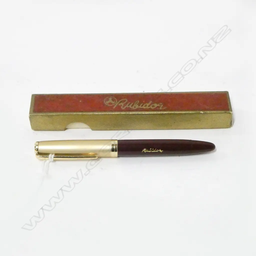 BOXED RUBIDOR 14CT GOLD NIBBED FOUNTAIN PEN L120MM Image 1++