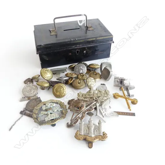 VINTAGE MONEY TIN + ASST. N.Z.D.F. BUTTONS, CUFF LINKS, BADGES, etc