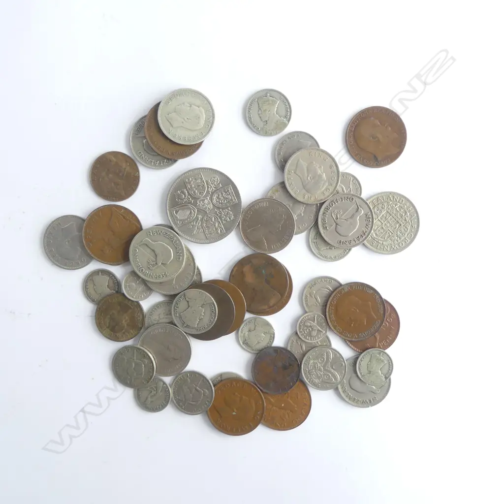 ASST. WORLD COINS Image 1++