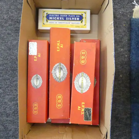 BOX OF AS NEW DOUBLE STRUCK EP CUTLERY