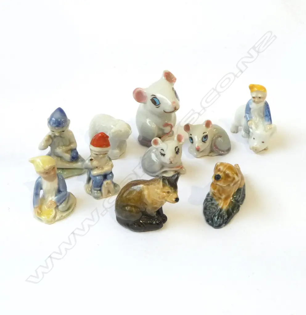10 WADE WHIMSIES Image 1++