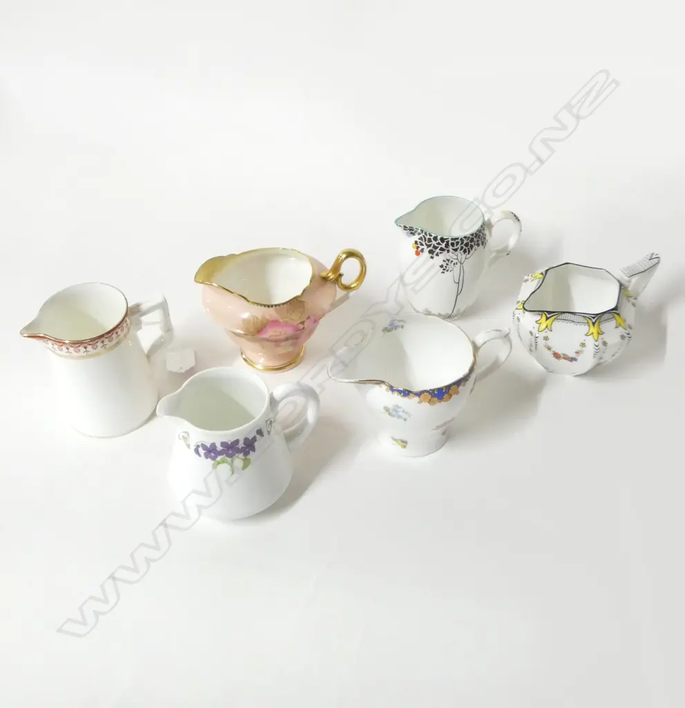 6 VINTAGE SHELLEY CHINA JUGS 110MM TALLEST Image 1++