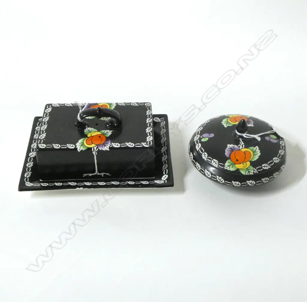SHELLEY LIDDED BUTTER DISH & LIDDED BOWL FRUIT PAT Image 1++