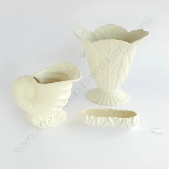 LARGE BESWICK WHITE VASE H270MM SHELL VASE H190  & WHITE TROUGH VASE L200MM