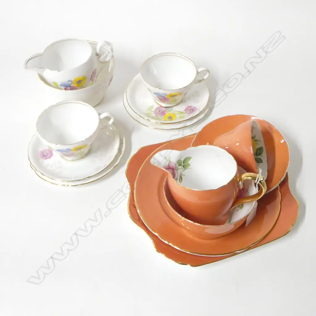 2 PART SHELLEY TEASETS ROSES & POPPY PATS Image 1++