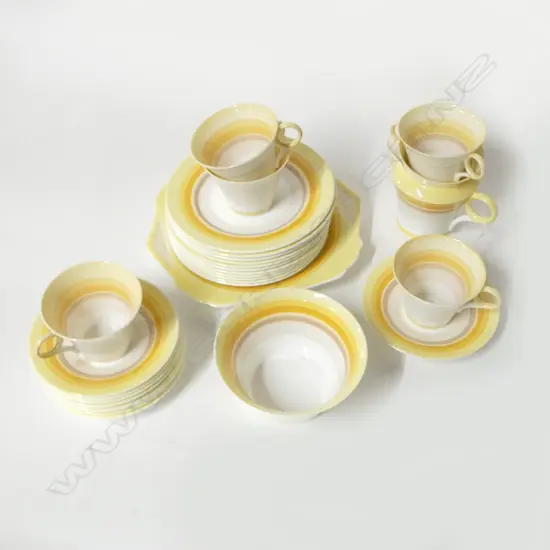 SHELLEY DECO TEASET CAKE PLATE 11 SIDE PLATES 6 CUPS 10 SAUCERS C/SUGAR CARAMEL PAT