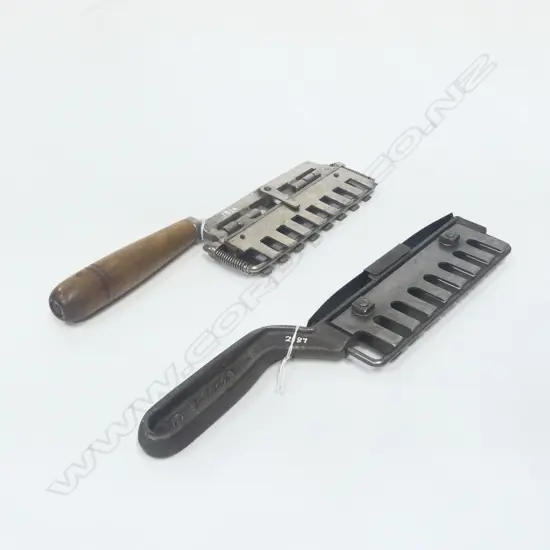 (1814/2187) TWO VINTAGE MEAT TENDERIZERS L.300mm