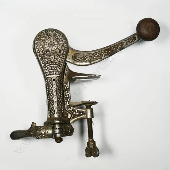 1897 GILCHRISTS 'ORIGINAL SAFETY' Reg. No. 543083, CAST-IRON VITNER'S CORKSCREW, H.300mm