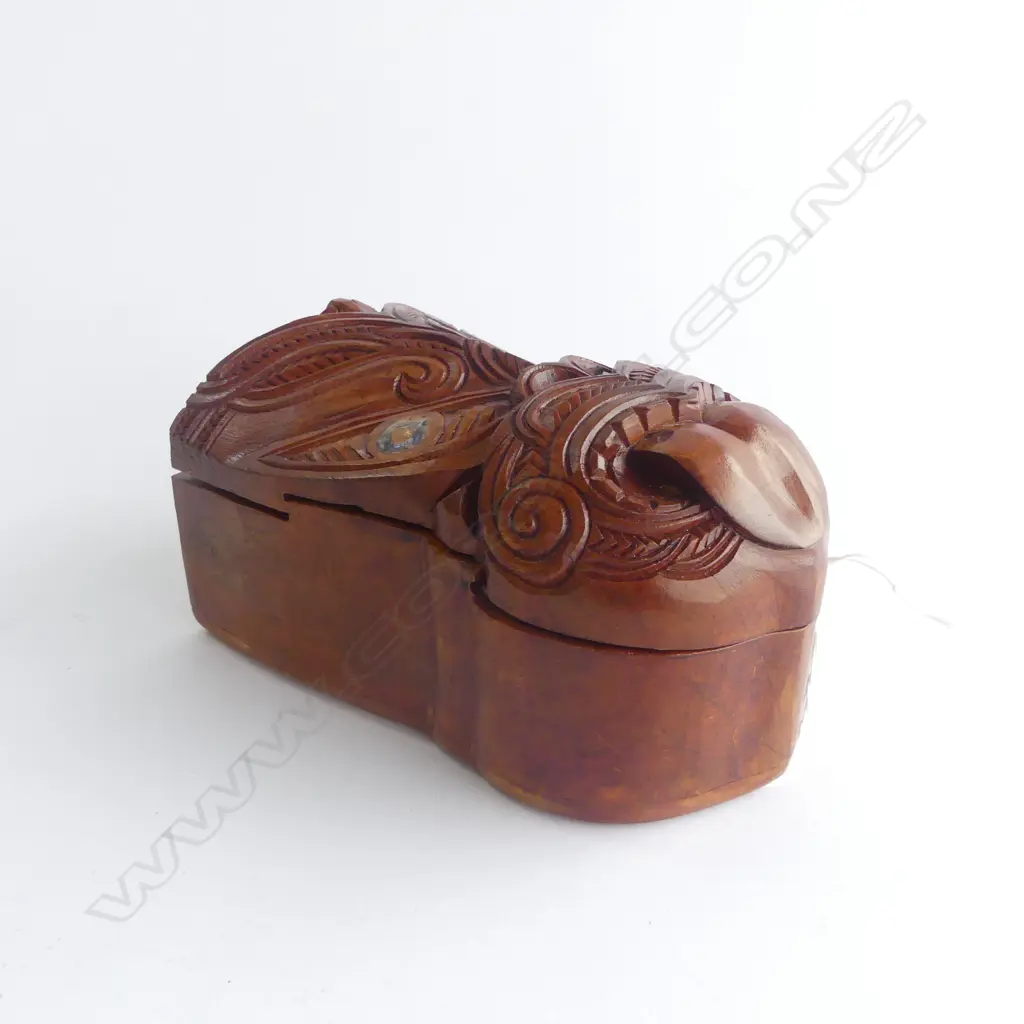 MAORI MASK CARVED WOODEN MASK PUZZLE BOX paua ring eyes. Sliding parts. L.185mm Image 1++