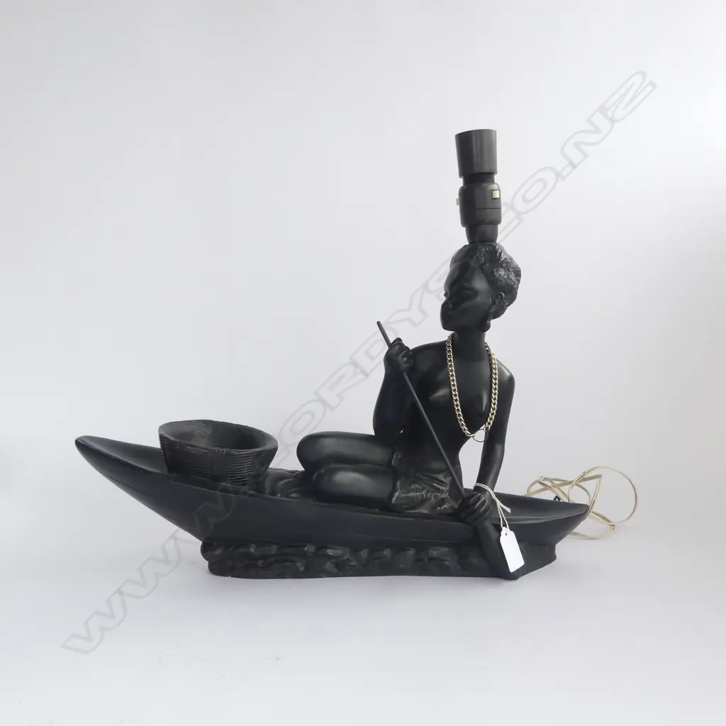 RETRO BLACK LADY LAMP H.390mm... Image 1++