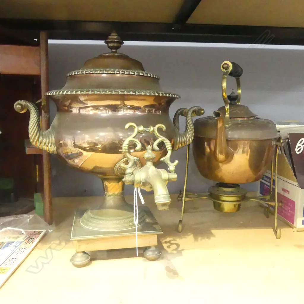 A LARGE COPPER SAMOVAR H.340mm + SPIRIT KETTLE  Image 1++