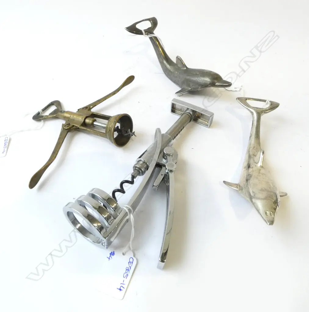 2 DOLPHIN FORM BOTTLE OPENERS + 2 OTHERS Image 1++