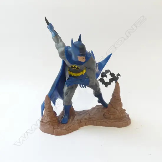   BATMAN COLLECTABLE 280x250mm