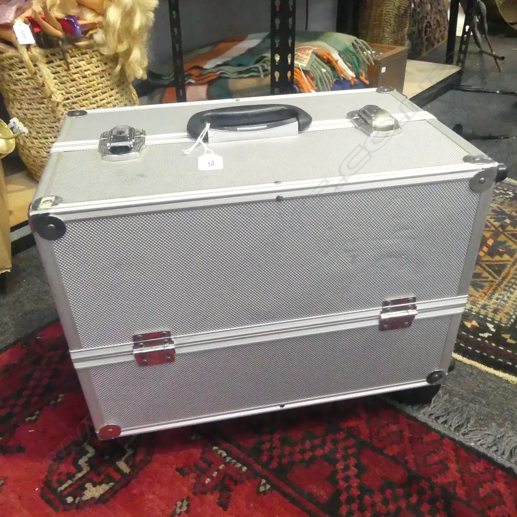 MAKEUP KIT AF 280MM X 400MM Image 1++