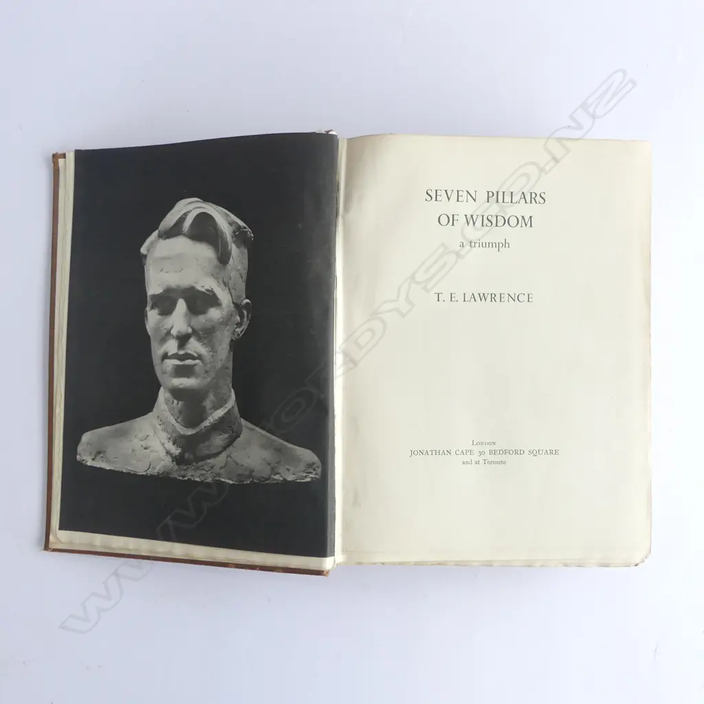 THE SEVEN PILLARS OF WISDOM by T.E. LAWRENCE, UNTRIMMED, 5th IMPRESSION (1935), UNIVERSITY PRESS CAMBRIDGE Image 1++