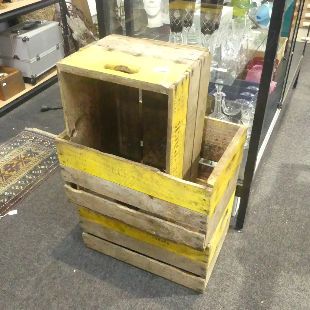3 VINTAGE WOODEN FRUITCRATES 500x325x260mm Image 1++