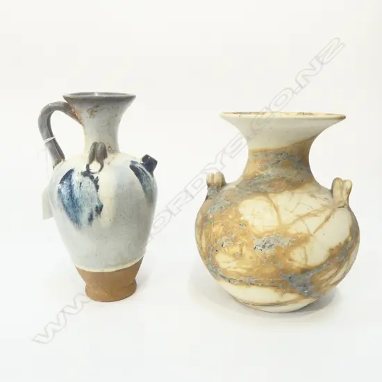 2 ORIENTAL VASES H.220mm