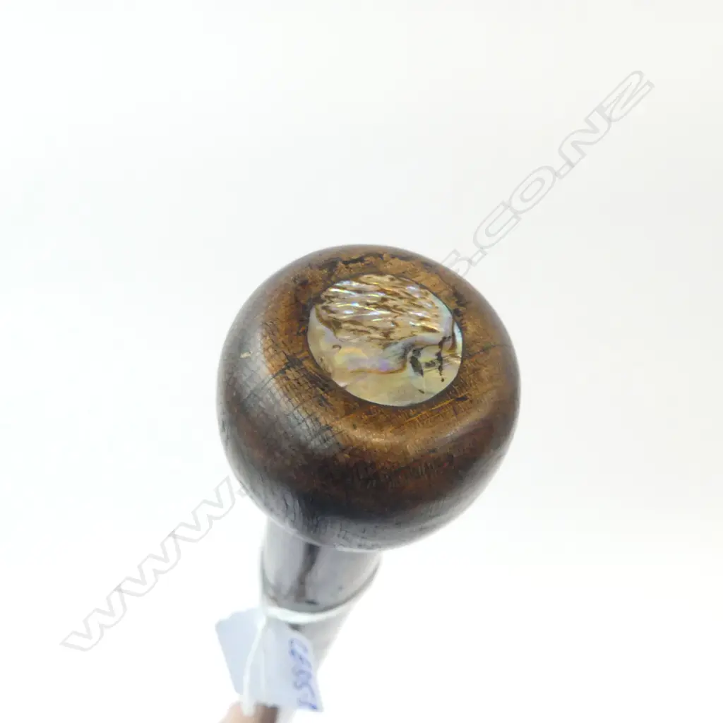 OLD TAPERED WOOD WALKING STICK with paua disc insert panel to knob handle L.800mm Image 1++