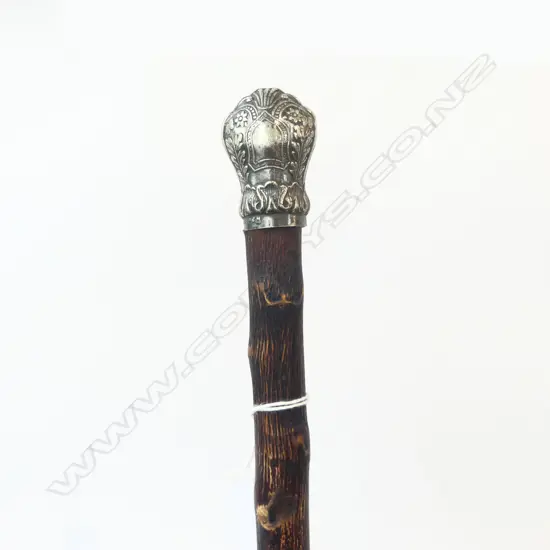 OLD SILVER PLATE ORNATE HANDLED KNOBBLY WOOD SHAFT L.950mm