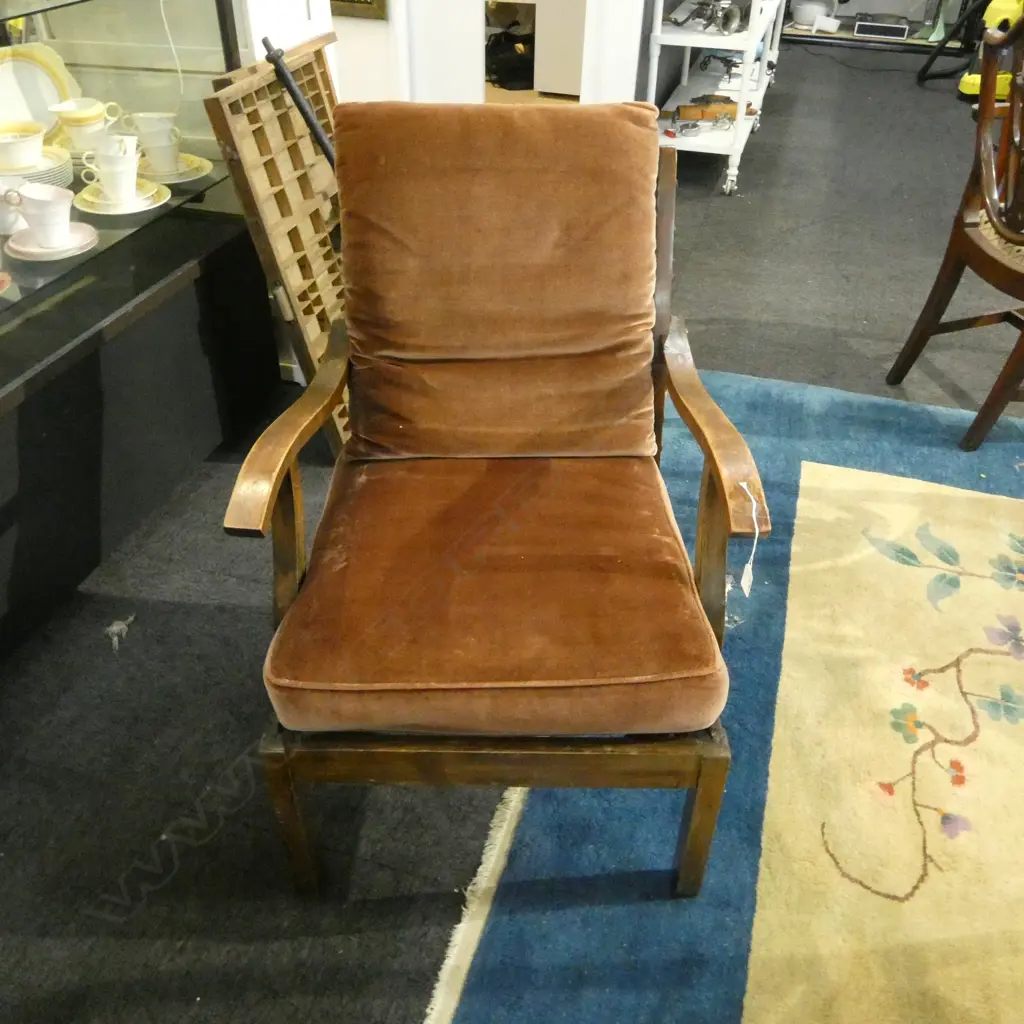 PARKER KNOLL ARMCHAIR  Image 1++