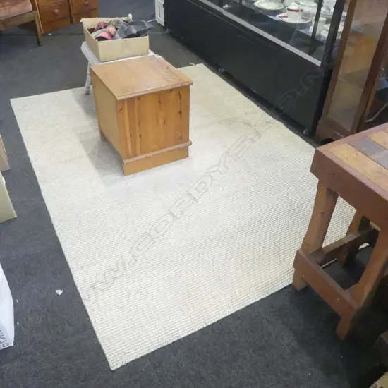 MODERN ALL WOOL RUG 2360x1700mm