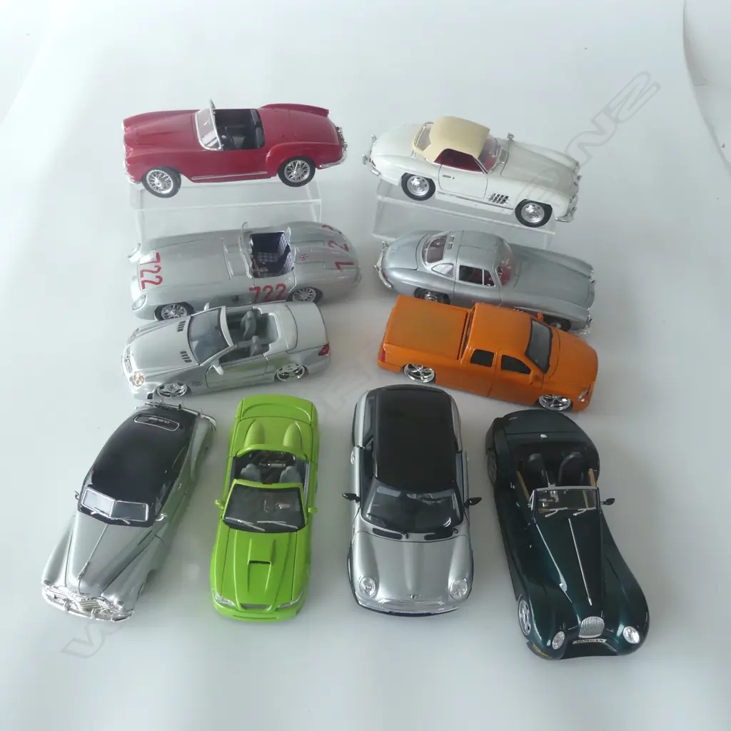 10 ASST. LOOSE MODEL CARS  Image 1++