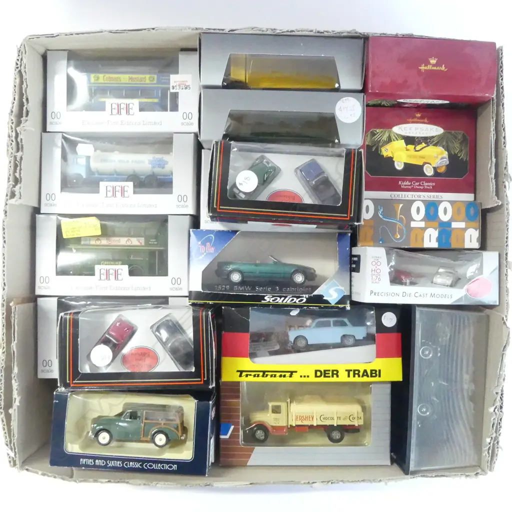 19 ASST. BOXED MODELS  Image 1++