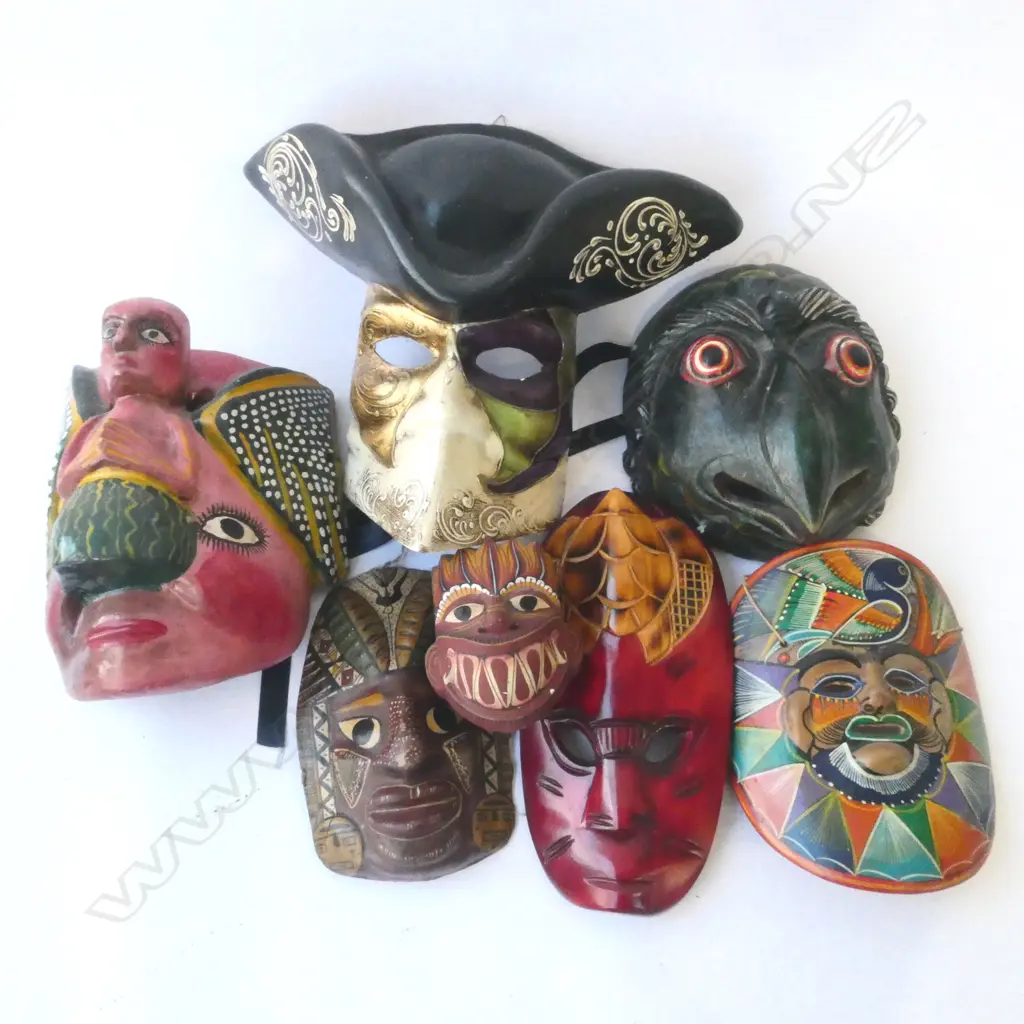 7 DECORATIVE MASKS Image 1++