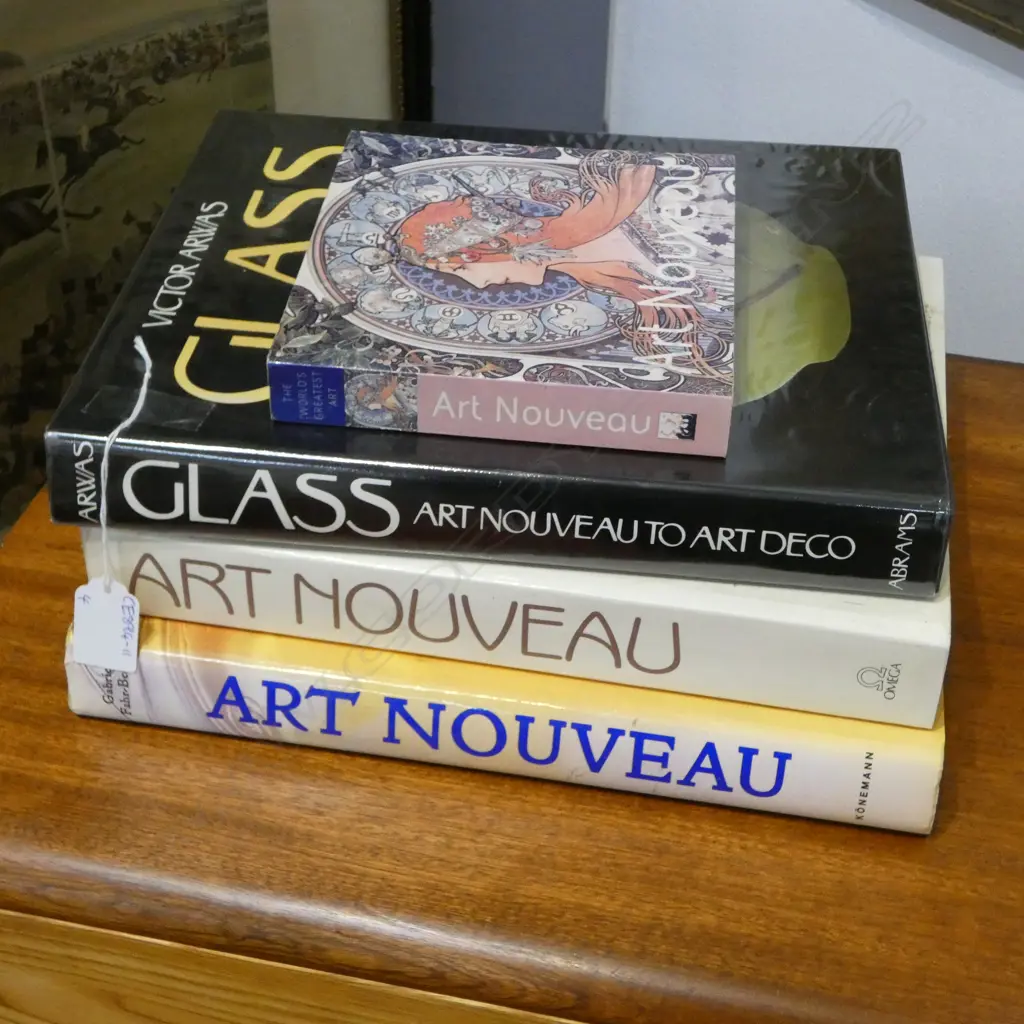 4 ART NOUVEAU REFERENCE VOLUMES Image 1++