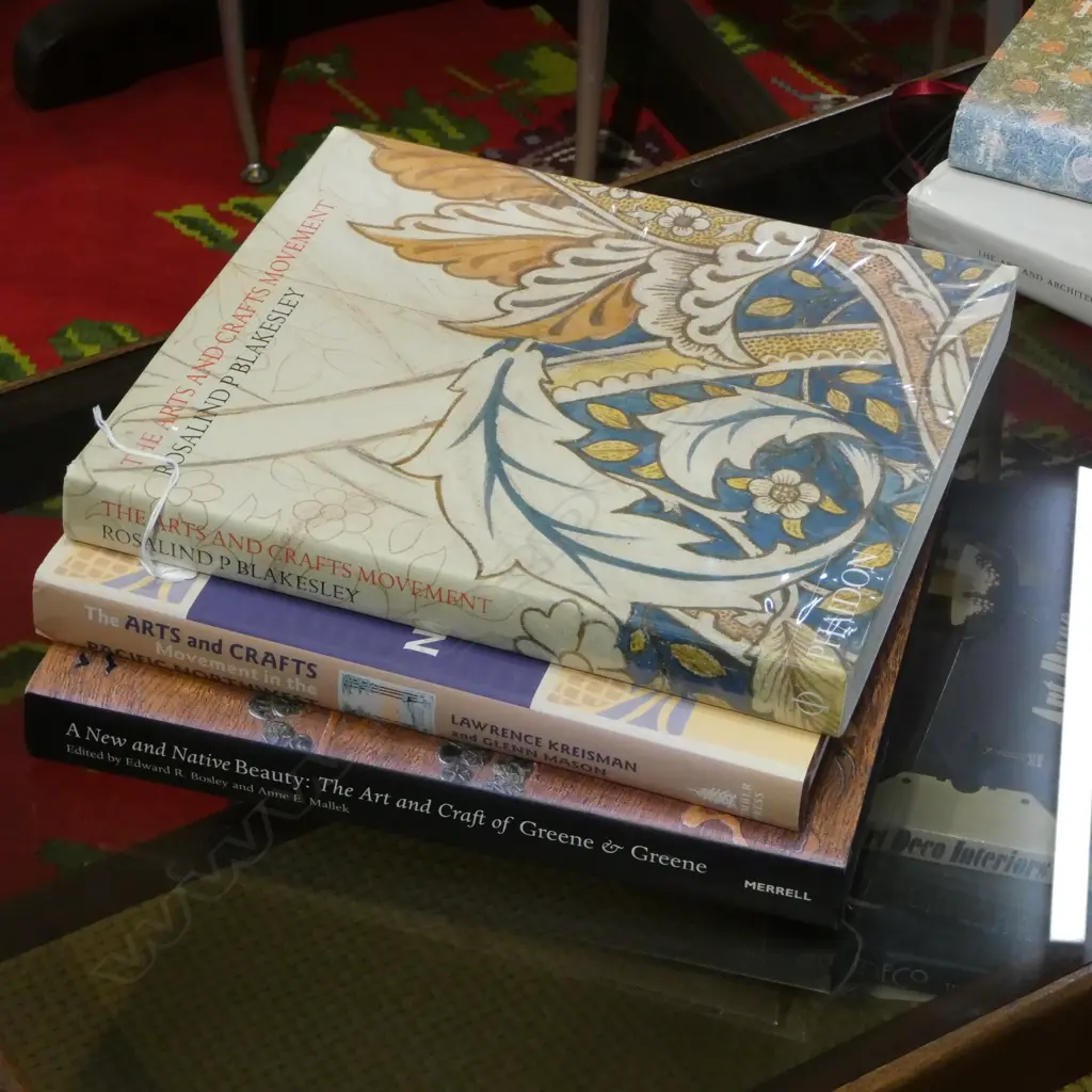 THREE REFERENCE VOLUMES; 2 ARTS & CRAFTS MOVEMENT & GREENE & GREENE Image 1++