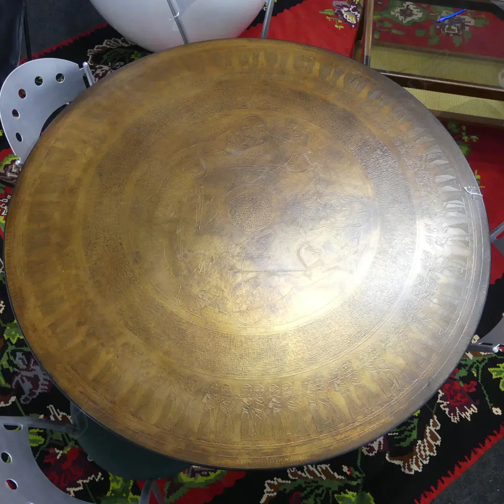 DANSKE MOBLER EMBOSSED COPPER FINE EGYPTIAN DESIGN DINING TABLE Dia.1170 H.750mm Image 1++