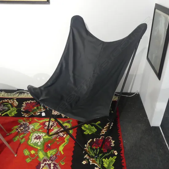 FAUX LEATHER BUTTERFLY CHAIR H.1000mm