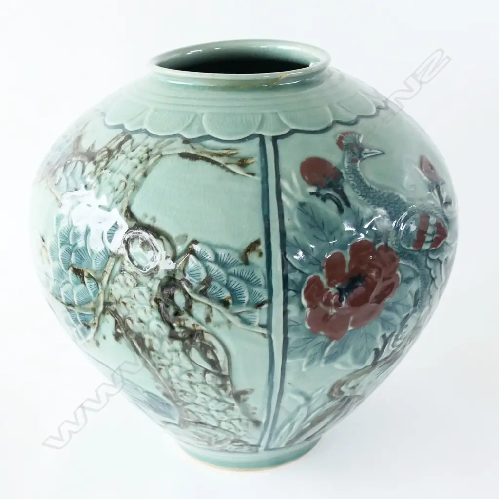 LG CHINESE GINGER JAR (LID ABSENT) PHOENIX & FLOWERS, 380 x 400mm  +WOODEN STAND Image 1++