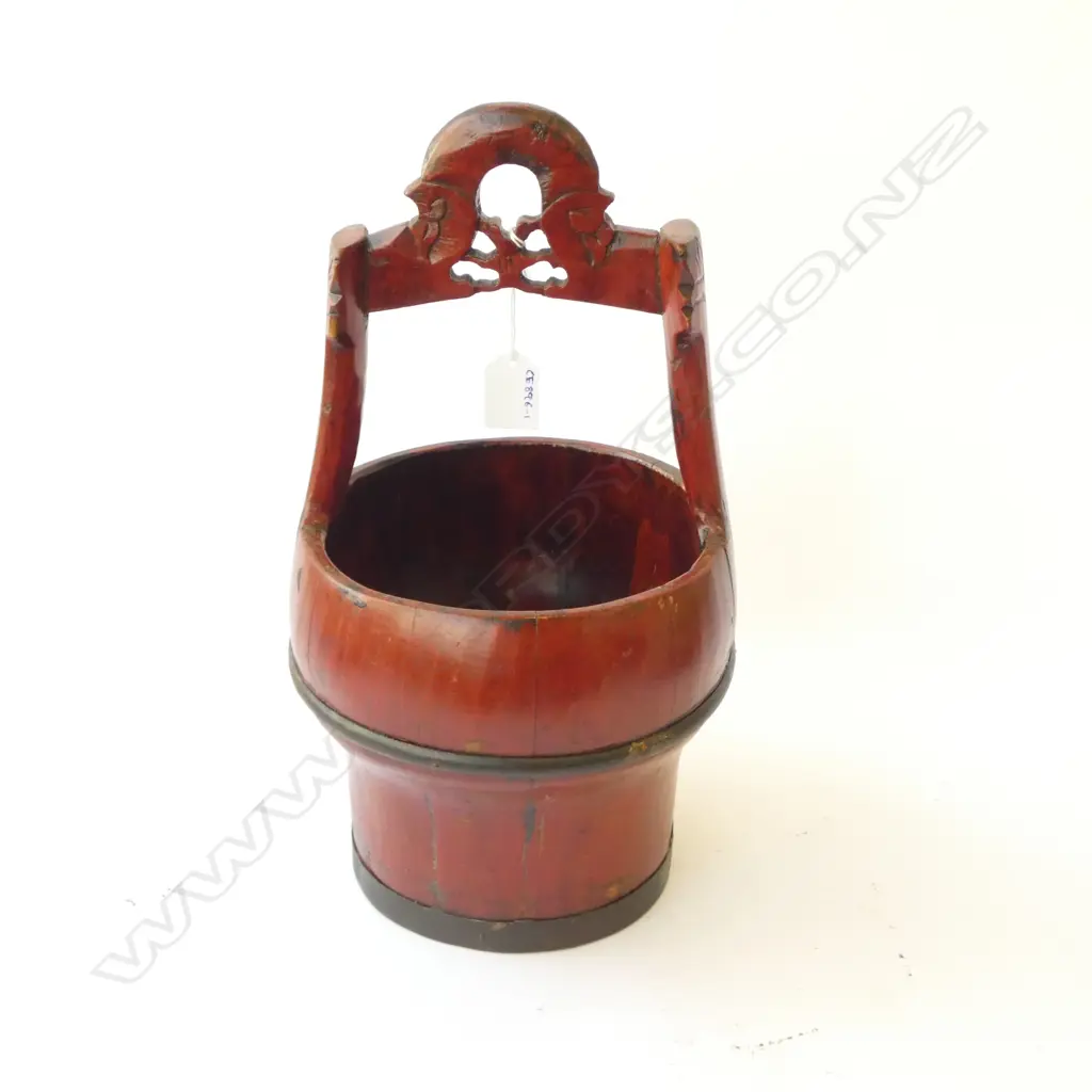 CHINESE RED LACQUER BUCKET Image 1++