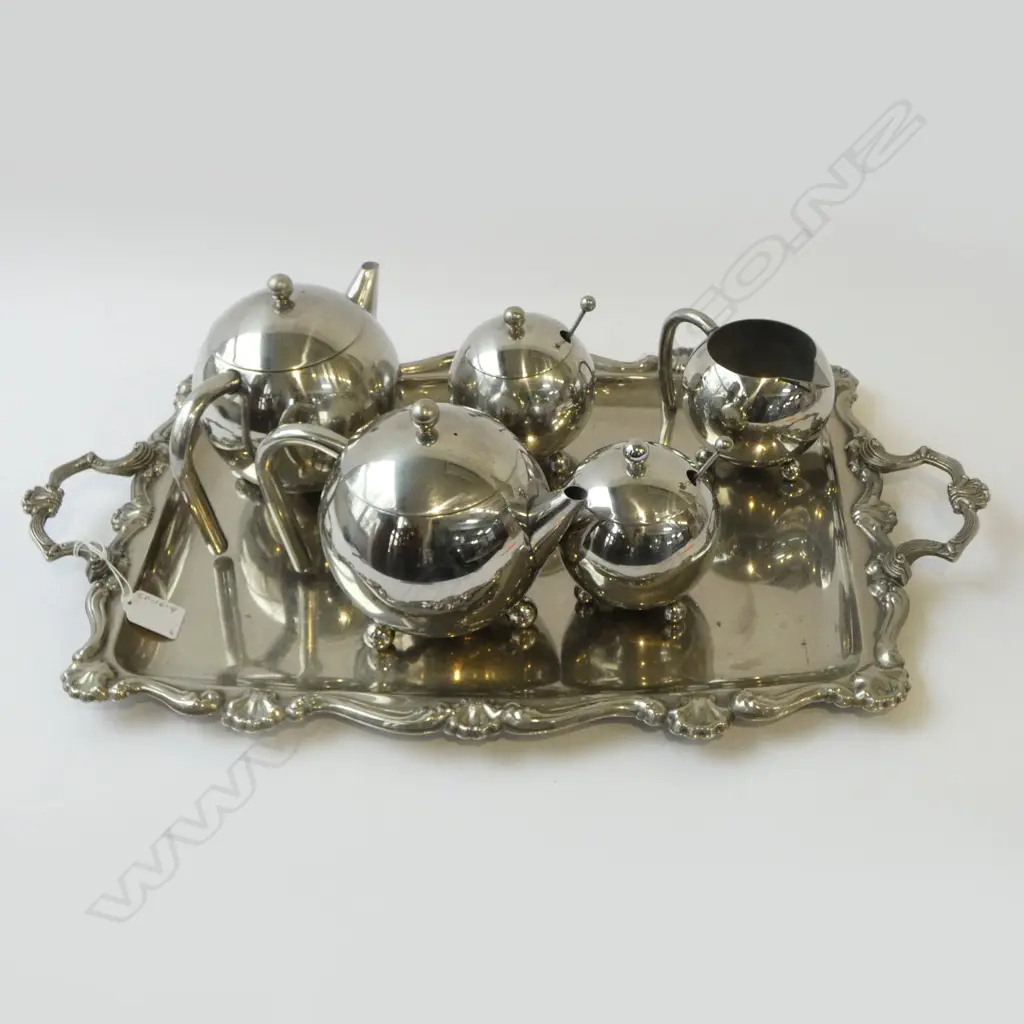  STAINLESS STEEL TEAPOTS + SUGAR + MILK JUG W. TRAY Image 1++