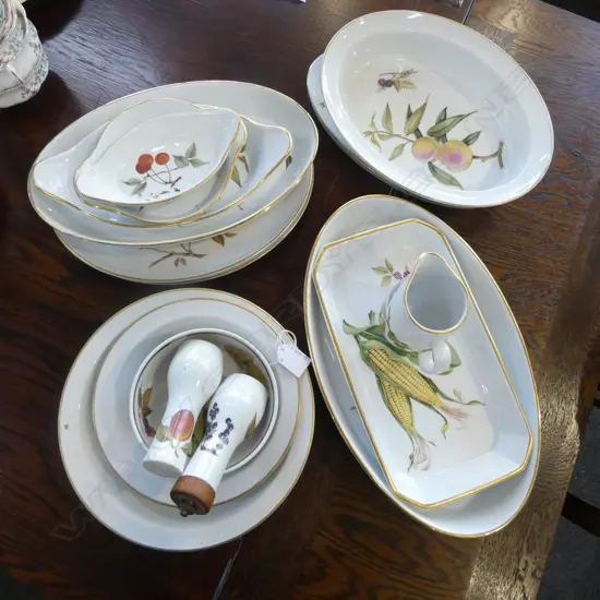 17 ROYAL WORCESTER 'EVESHAM' DISHES, CONDIMENTS, JUG, etc